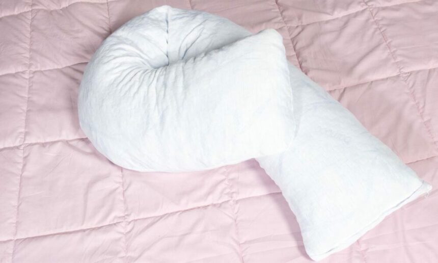 the-remarkable-benefits-of-body-pillows-for-expectant-mothers-and-beyond